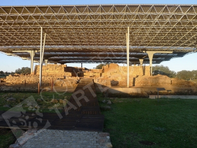 Estado actual del yacimiento de Cancho Roano (Zalamea de la Serena, Badajoz)